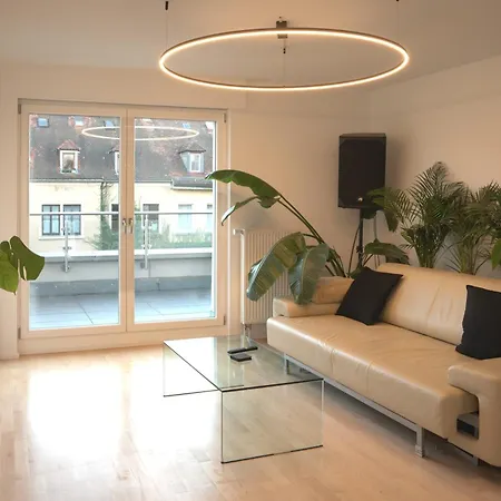 Einzigartiges Penthouse - Moderne Und Gruene Oase *
